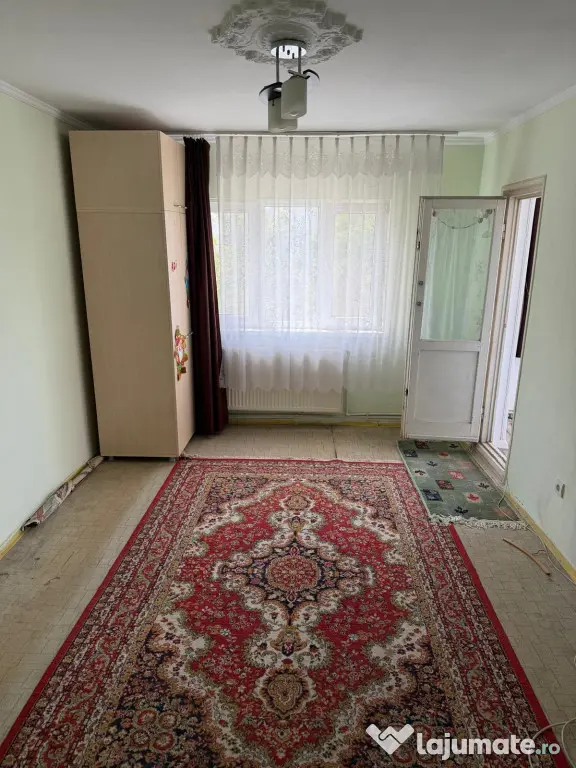 Apartament 2 camere decomandat, bld. Dorobantilor, etaj 3. - Braila (Braila)