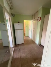 Apartament 2 camere decomandat, bld. Dorobantilor, etaj 3. 