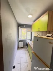 Apartament 3 camere de vânzare în KM 4-5, Constanța