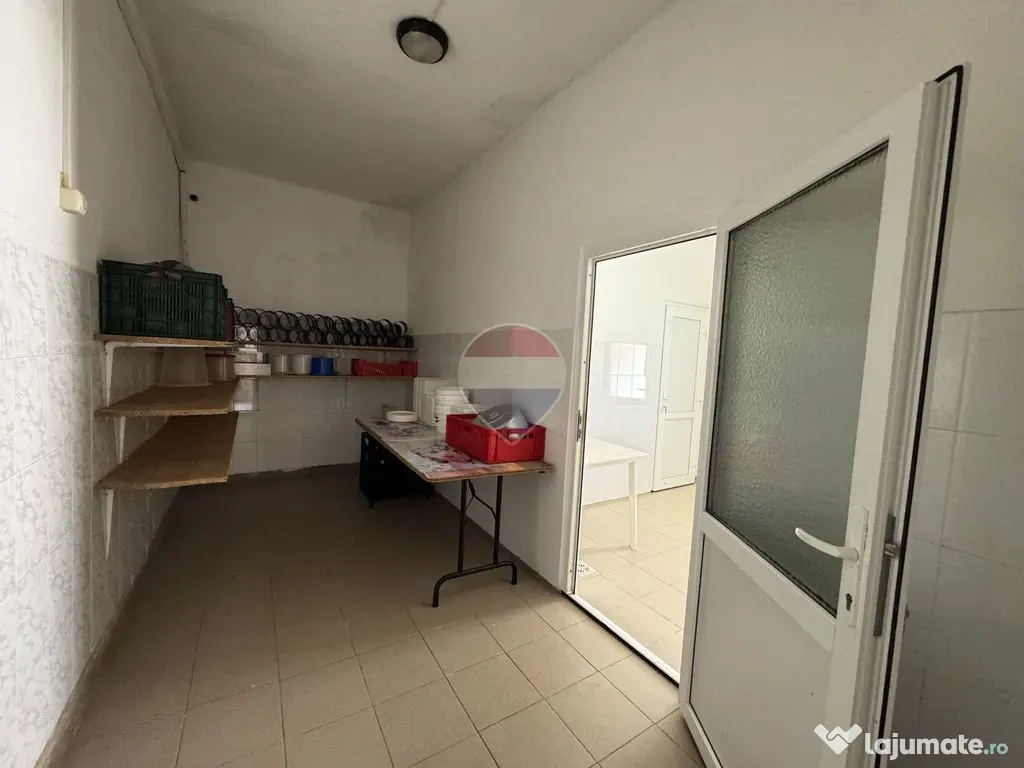 Casă cu hală și teren 738 mp – ideală pentru locuit sau business - Smig (Sibiu)