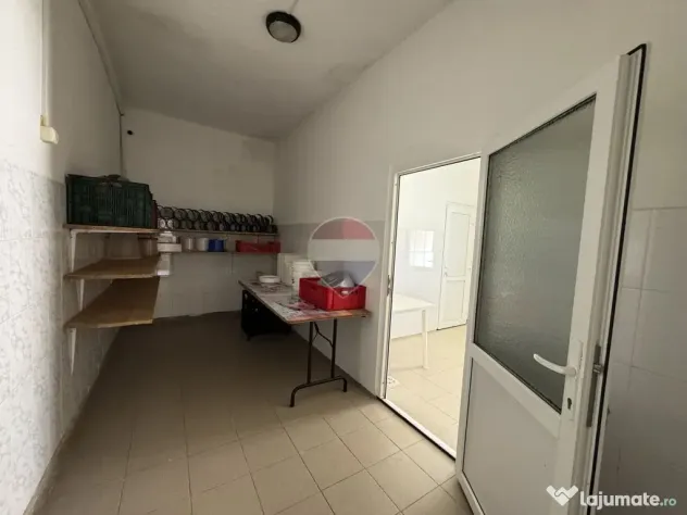 Casă cu hală și teren 738 mp – ideală pentru locuit sau business - Smig (Sibiu)