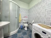 Casă cu hală și teren 738 mp – ideală pentru locuit sau business