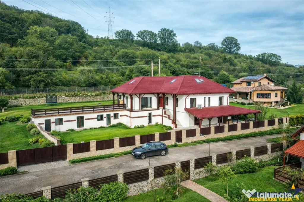 Proprietate premium cu SPA,sauna,casa oaspeti,teren 1.348 mp - Sfantu Gheorghe (Covasna)