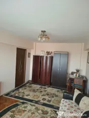 Unirii, 3 camere, etaj 5 