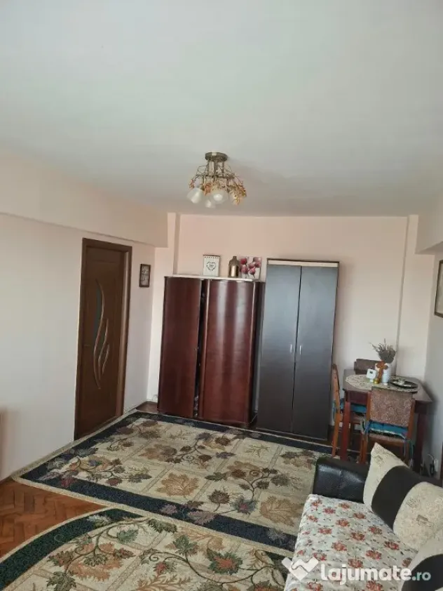Unirii, 3 camere, etaj 5 - Baia Mare (Maramures)