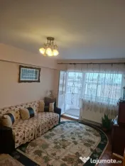 Unirii, 3 camere, etaj 5 