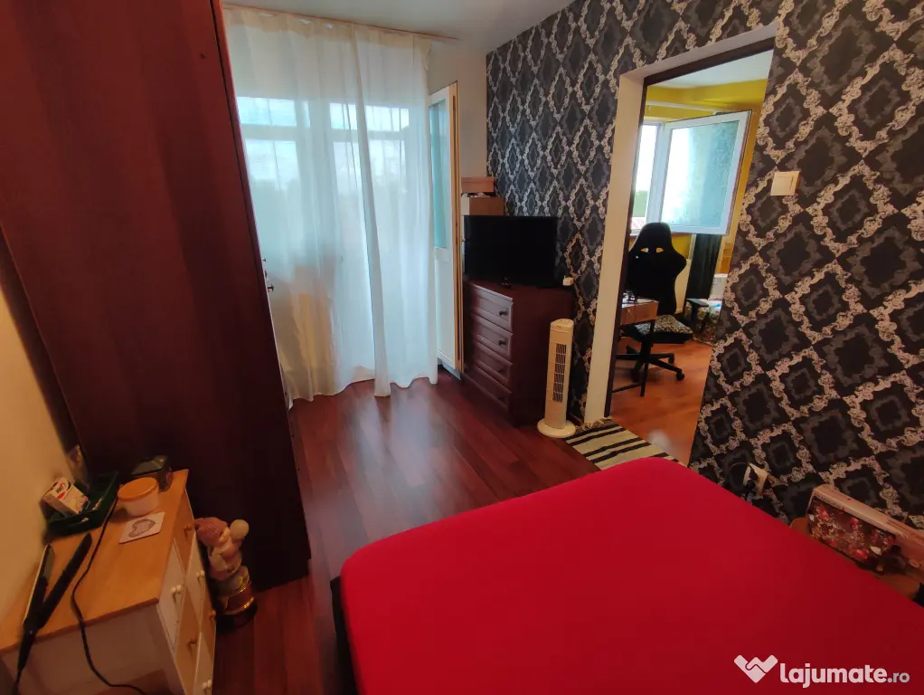 Apartament cu 2 camere de vanzare in Ploiesti - Zona 9 Mai
