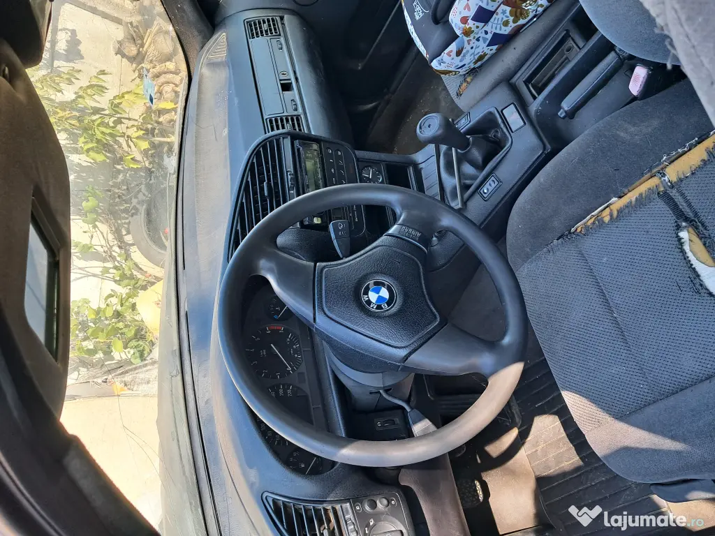 Bmw e36/ Pisicuta