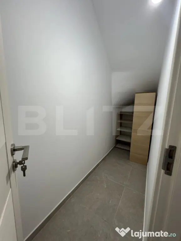Casă cu etaj, 144 mp, curte 5 ari – Cartier Subcetate - Bistrita (Bistrita-Nasaud)