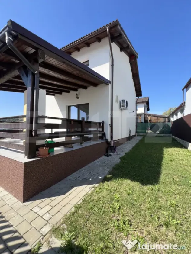 Casă cu etaj, 144 mp, curte 5 ari – Cartier Subcetate - Bistrita (Bistrita-Nasaud)