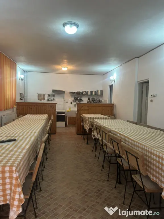 Oportunitate: Pensiune turistică acreditată + Vilă indivi - Busteni (Prahova)