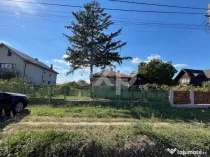 COMISION 0 Vanzare casa + teren 668 mp de renovat Greci Damb