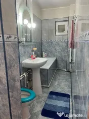 De inchiriat apartament cu 2 camere, etaj 1, Siderurgistilor, 450 E 