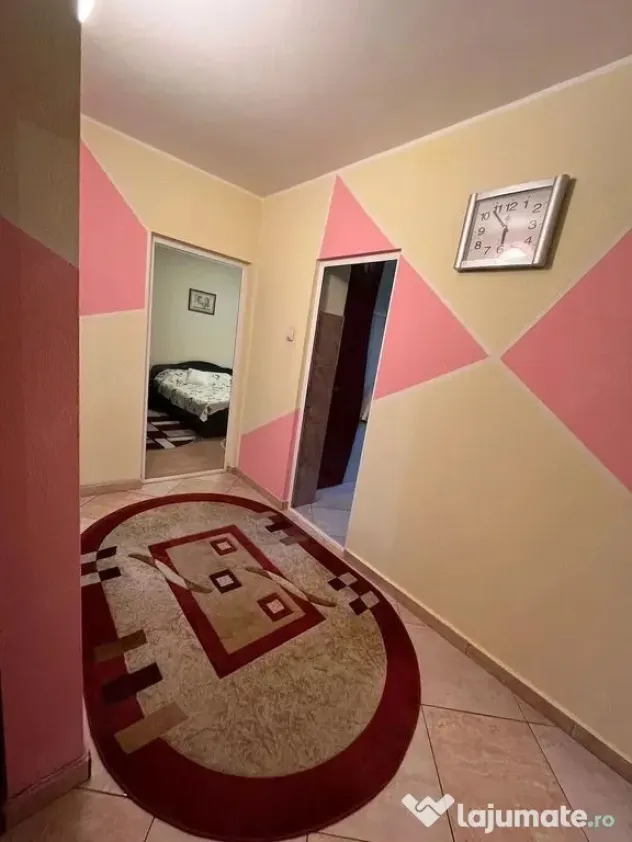 De inchiriat apartament cu 2 camere, etaj 1, Siderurgistilor, 450 E - Galati (Galati)