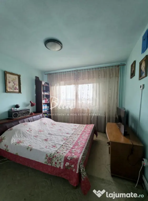Apartament 5 camere situat in Zona Tomis Nord- Str. Cismelei - Constanta (Constanta)