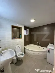 Aprtament 2 camere, 47 mp, zona strazii Calea Motilor 