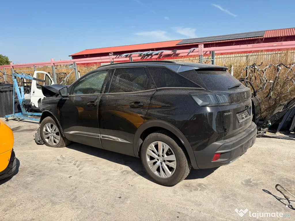 Dezmembrez Peugeot 3008 II Facelift 1.2 THP HNS(HN05) 131 Cai Cutie Automata
