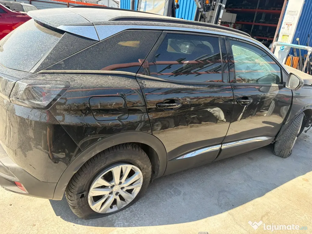 Dezmembrez Peugeot 3008 II Facelift 1.2 THP HNS(HN05) 131 Cai Cutie Automata