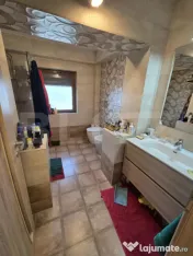 Casă individuală de vânzare, D+P+P, 160MP - Crișeni 