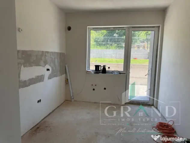 Casă NOUĂ tip duplex, în Dâmbul Rotund-Calea Baciului - Cluj-Napoca (Cluj)
