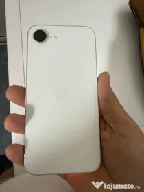 iPhone 16 e