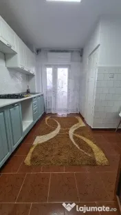 Oferind spre închiriere garsoniera în Curtea de Arges