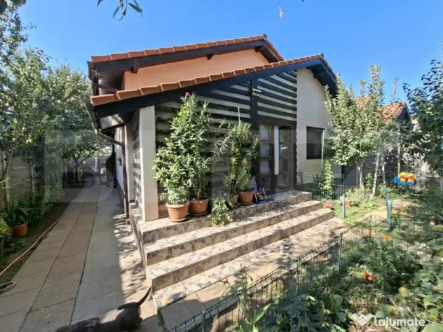 Casa 3 camere, 2 bai, zona Damila, toate utilitatile - Malu Mare (Dolj)