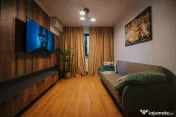 Inchiriez apartament lux ,52 mp utili , zona semicentrala (G 