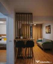 Inchiriez apartament lux ,52 mp utili , zona semicentrala (G 