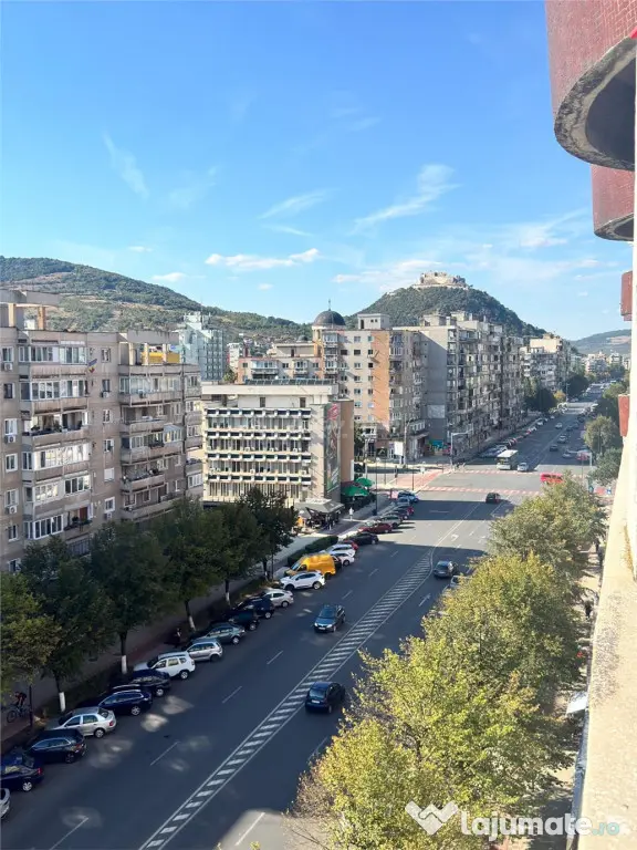 2 camere - Decebal - Etaj 7 - Deva (Hunedoara)