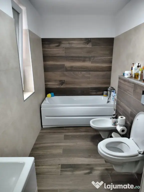 Duplex de vanzare - despartit prin camera tehnica - Giroc (Timis)