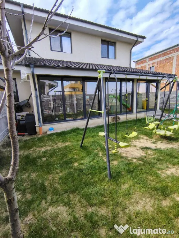Duplex de vanzare - despartit prin camera tehnica - Giroc (Timis)