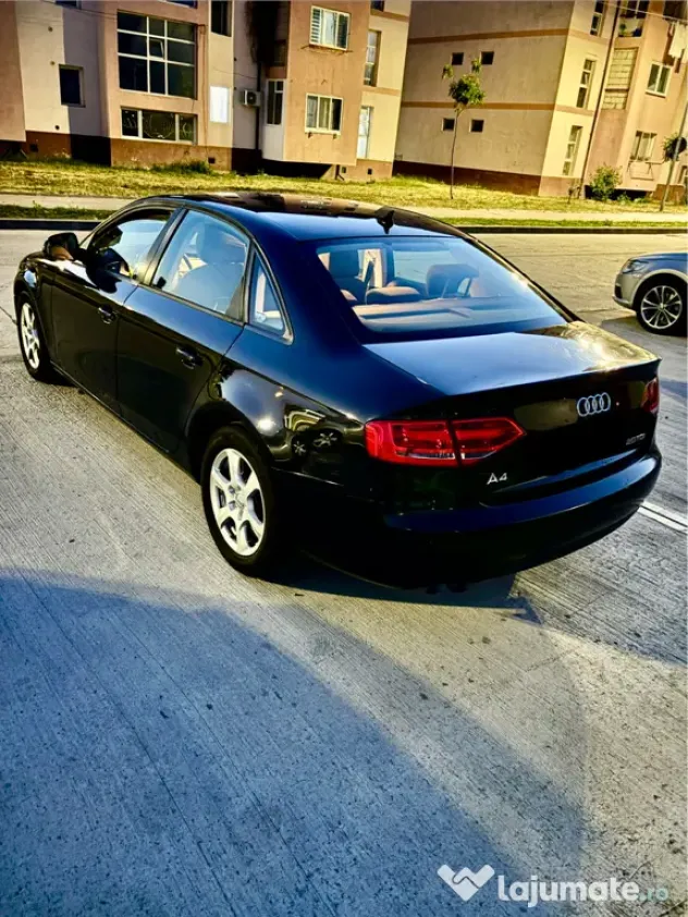 Audi A4 B8 sedan