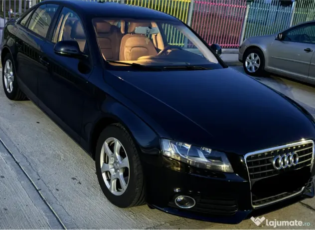 Audi A4 B8 sedan