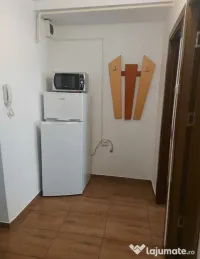 Garsoniera de vanzare 
