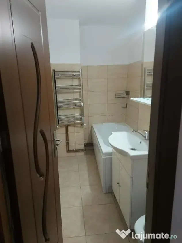 Garsoniera de vanzare