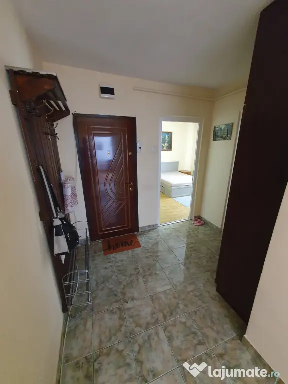 Inchiriez Apartament 2 camere, Precista, renovat, mobilat, utilat
