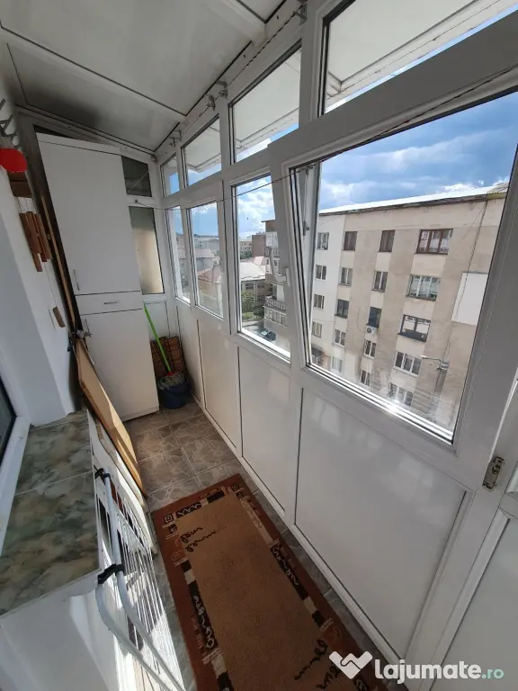 Inchiriez Apartament 2 camere, Precista, renovat, mobilat, utilat