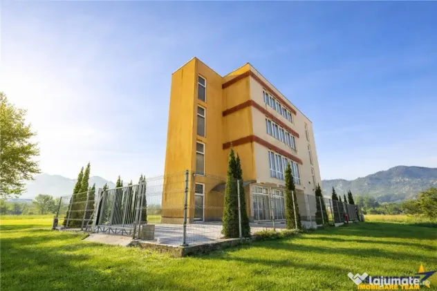 Spatiu comercial nou, acces facil, componenta si dotari apre - Brasov (Brasov)