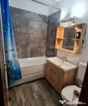 ???? Apartament cu 3 camere de închiriat –Hunedoara