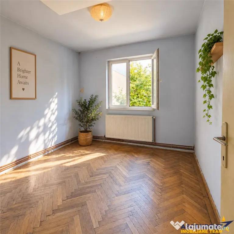 Apartament 3camere, etaj 1, terasa, boxa, oportunitate perso - Brasov (Brasov)