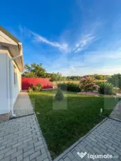 VILA P+1 EXTRAORDINARA CU SISTEM DE PANOURI FOTOVOLTAICE