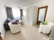 4 camere- CentralÄ proprie- Etaj 6/8- Bloc Anvelopat/ Modor