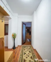 Apartament 2 camere de vânzare în zona Pod Butelii - Blocu