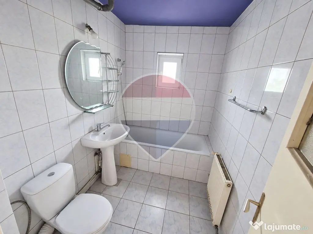 Apartament de vânzare 3 camere decomandat Voluntari - Voluntari (Bucuresti-Ilfov)