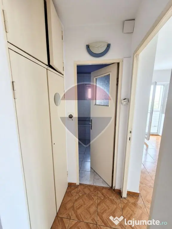 Apartament de vânzare 3 camere decomandat Voluntari - Voluntari (Bucuresti-Ilfov)