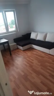 apartament 3 camere, Sector 5, Centrală Proprie, AC Bloc Reabilitat ​Preț: 2200
