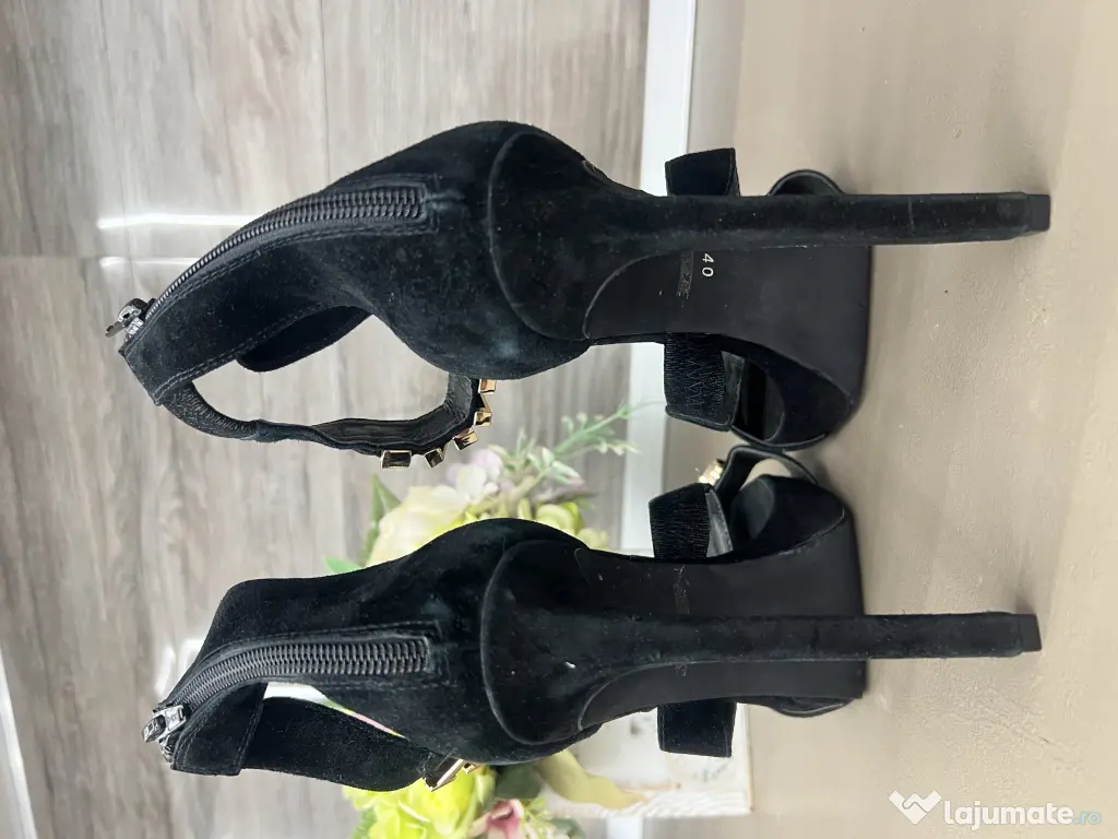 Sandale Jeffrey Campbell