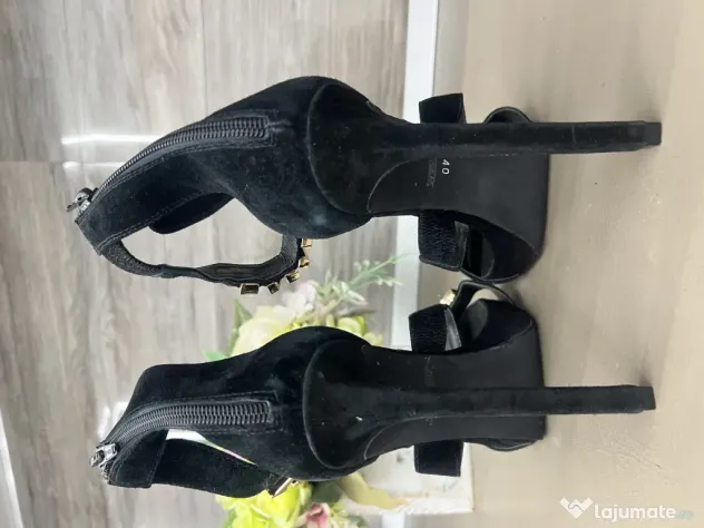 Sandale Jeffrey Campbell
