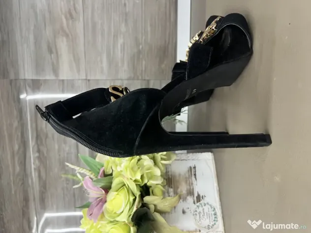 Sandale Jeffrey Campbell